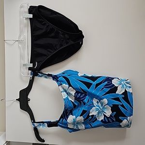 Women's speedo swim suit